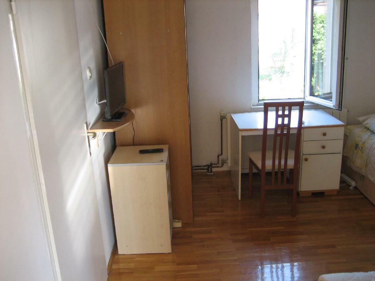 Tihi Apartman Ζαντάρ Εξωτερικό φωτογραφία
