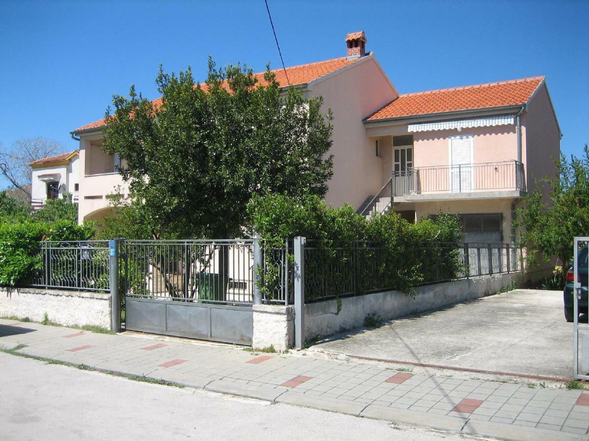 Tihi Apartman Ζαντάρ Εξωτερικό φωτογραφία